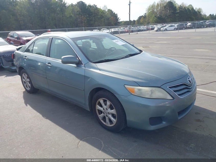 2011 Toyota Camry Le