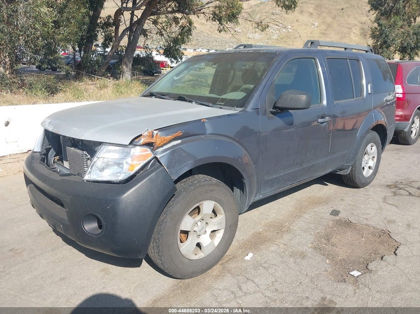 2010 Nissan Pathfinder S Fe+
