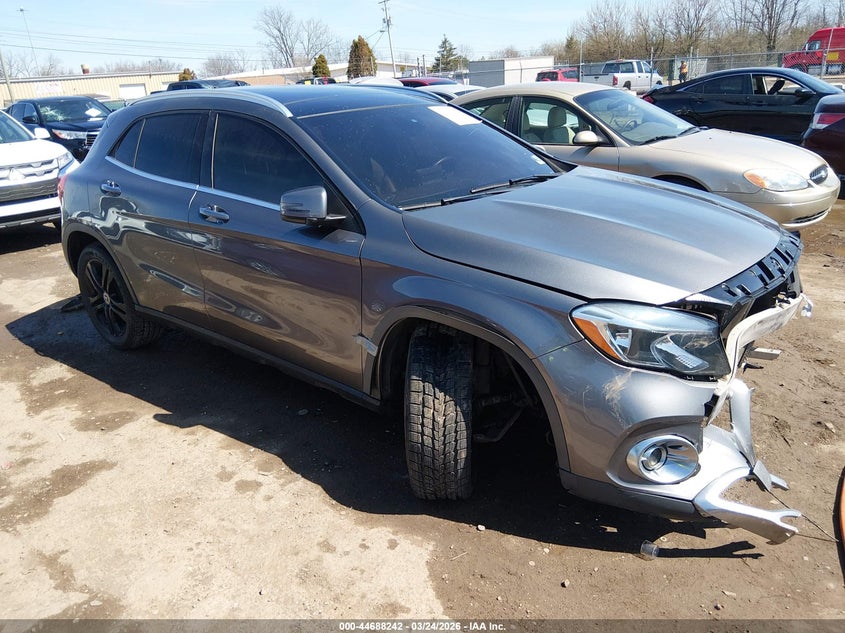 2018 MERCEDES-BENZ GLA 250 4MATIC