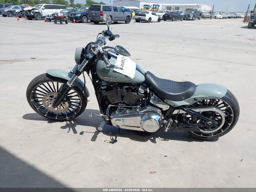 2024 Harley-Davidson Fxbr VIN: 1HD1YEZ19RB048733 Lot: 44688258