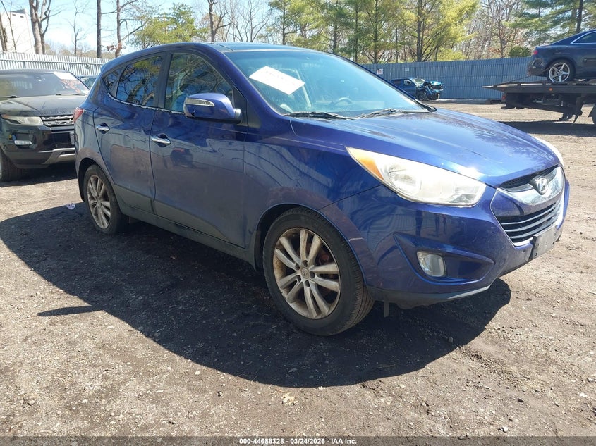 2010 HYUNDAI TUCSON LIMITED