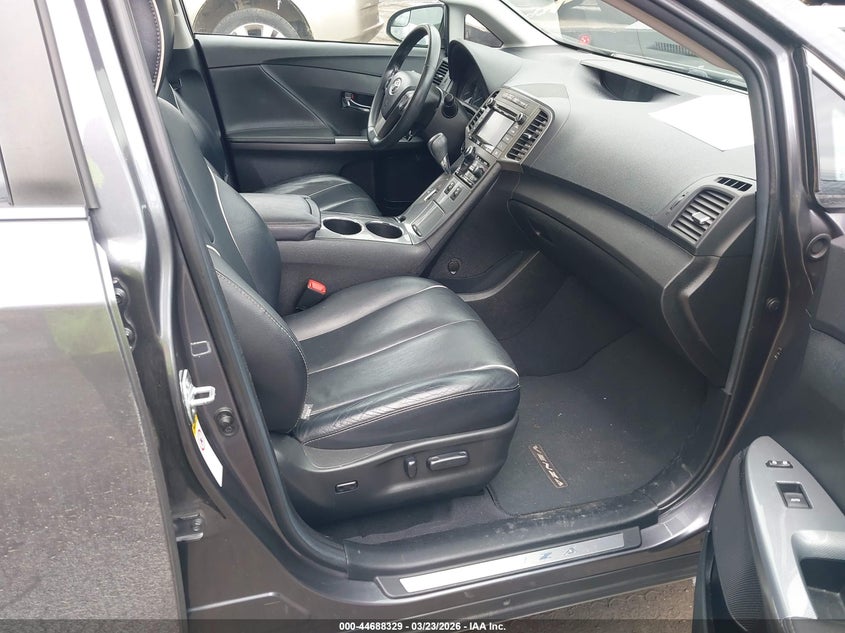 2015 Toyota Venza Limited V6