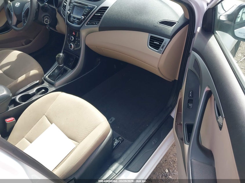 2016 Hyundai Elantra Se