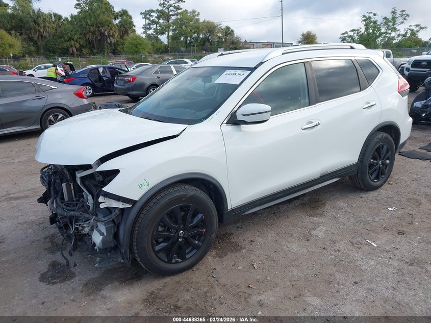 2019 Nissan Rogue Sv