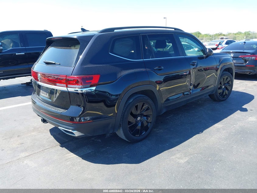 2024 Volkswagen Atlas 2.0T Se W/Technology