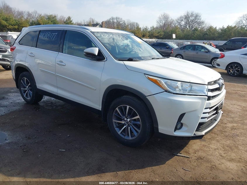 2019 Toyota Highlander Xle