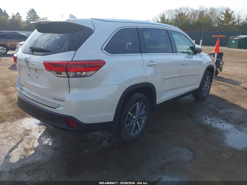 2019 Toyota Highlander Xle