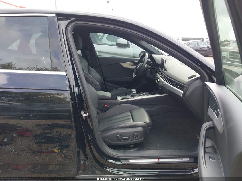 2019 Audi A4 45 Premium