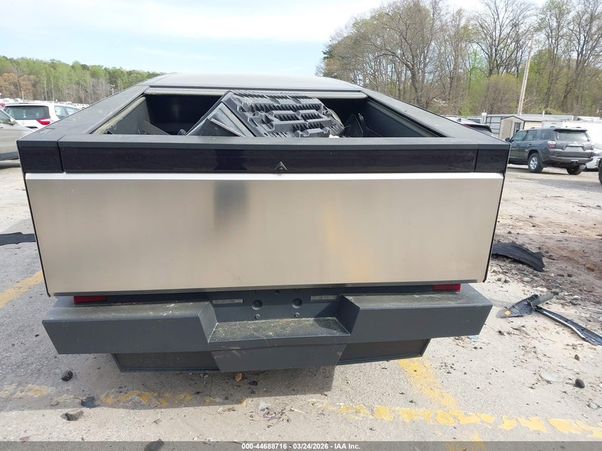 2025 Tesla Cybertruck Cyberbeast VIN: 7G2CEHEE9SA075540 Lot: 44688716