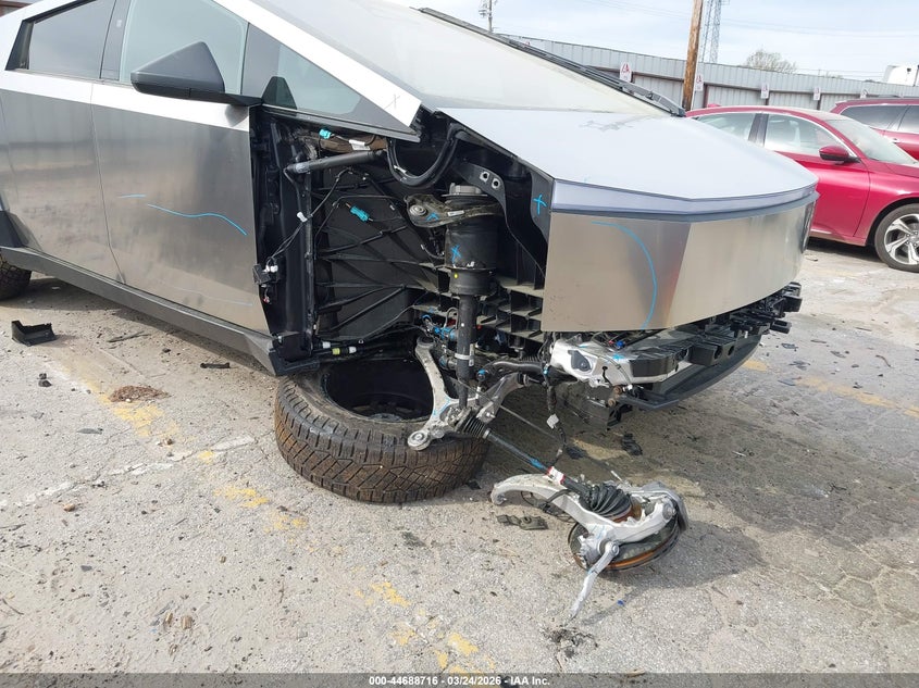 2025 Tesla Cybertruck Cyberbeast VIN: 7G2CEHEE9SA075540 Lot: 44688716