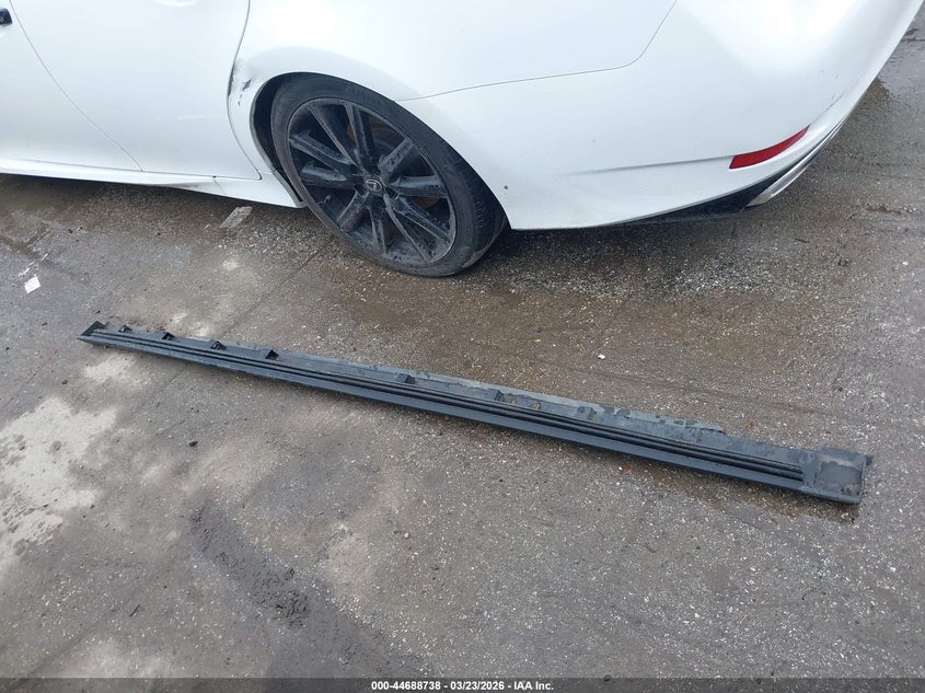 2001 Honda Odyssey VIN: 2HKRL1H6318572956 Lot: 44688738