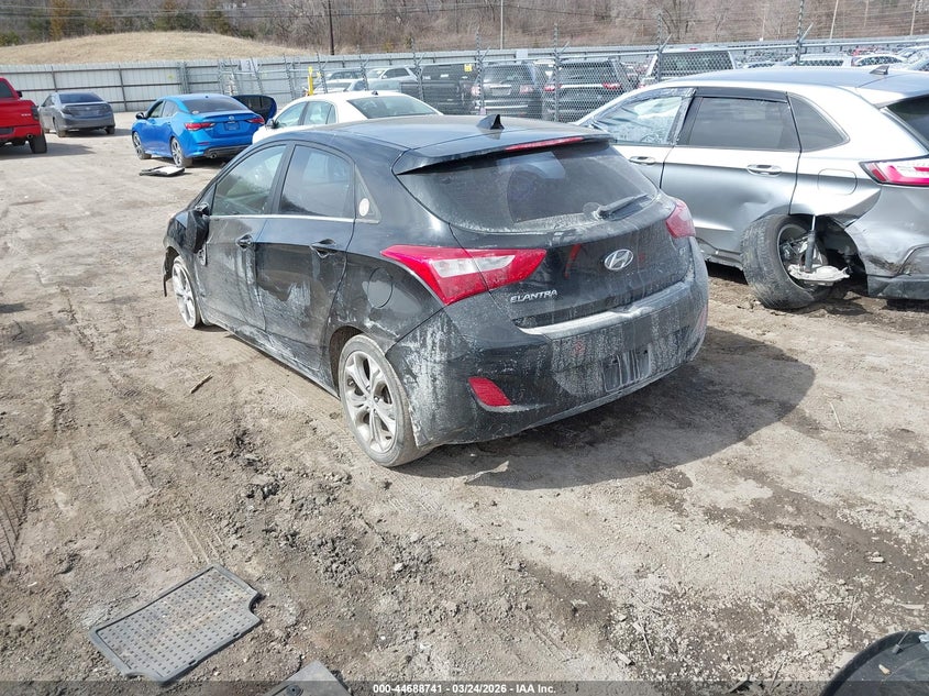2013 Hyundai Elantra Gt Base W/Blue