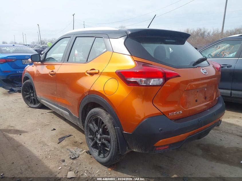 2020 Nissan Kicks Sr Xtronic Cvt