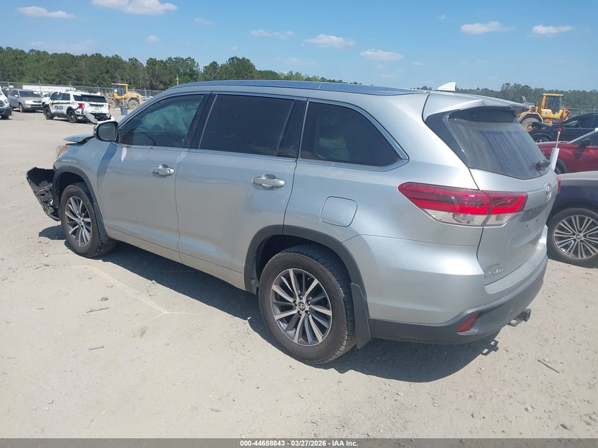 Vin: 5tdjzrfh0js841973, lot: 45185958, toyota highlander xle 20183