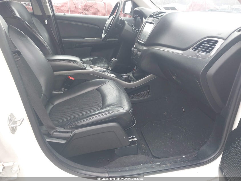 2018 Dodge Journey Crossroad