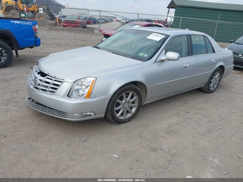 2011 Cadillac Dts Luxury Collection