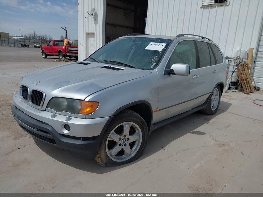 2002 BMW X5 4.4I