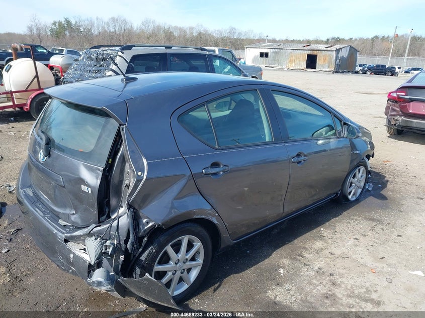 2013 Toyota Prius C Three