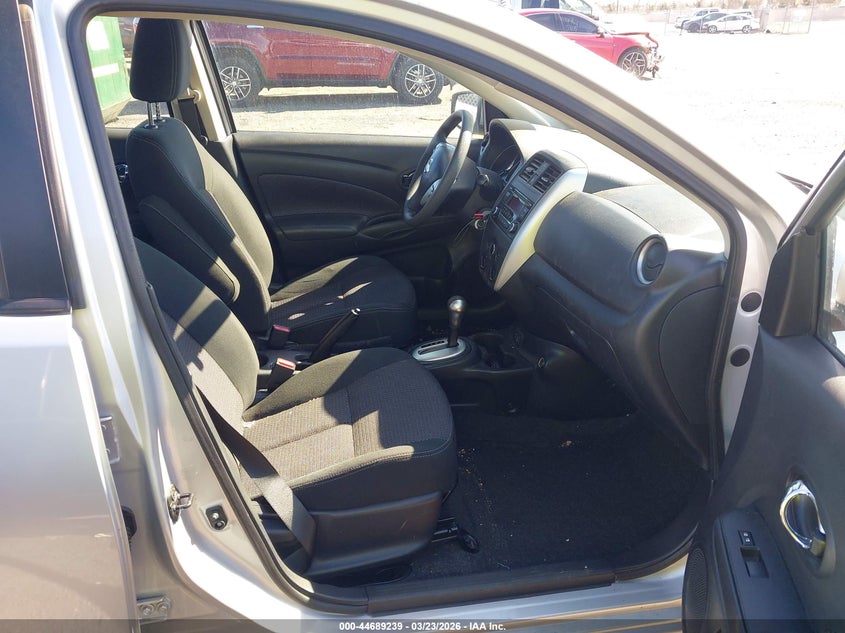 2018 Nissan Versa 1.6 Sv