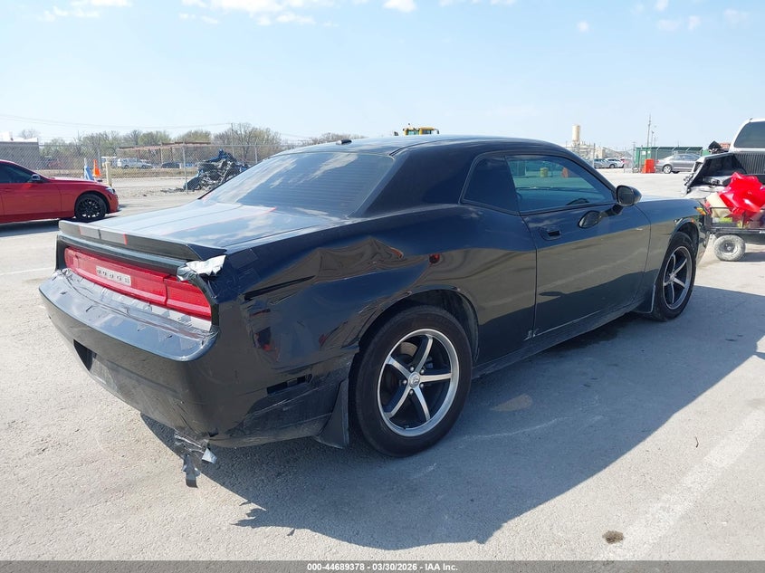 2010 Dodge Challenger Se
