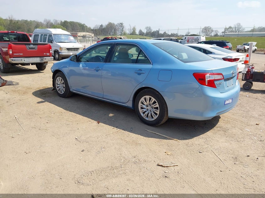 2013 Toyota Camry Le
