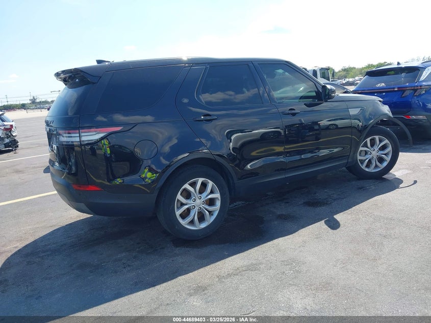 2020 Land Rover Discovery Se