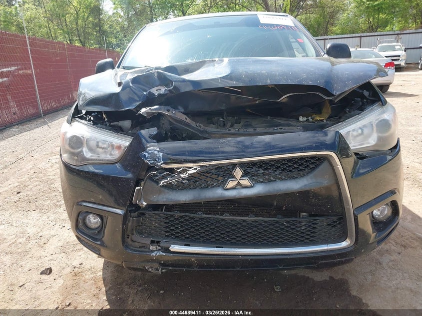 2011 Mitsubishi Outlander Sport Es VIN: JA4AP3AU7BZ002890 Lot: 44689411