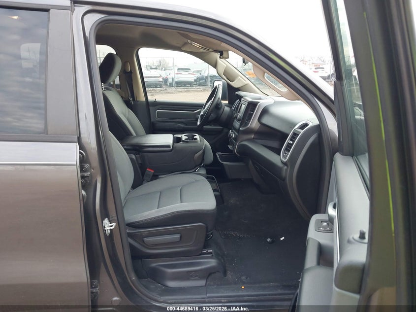 2020 Ram 1500 Big Horn 4X4 5'7 Box