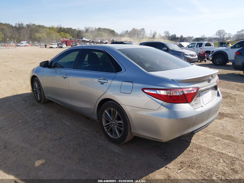 2016 Toyota Camry Se