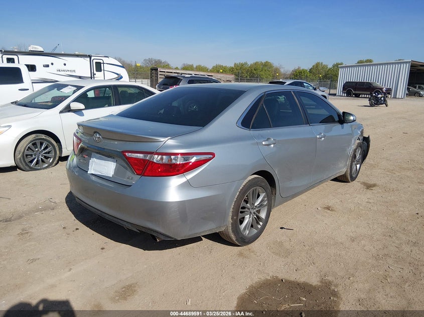 2016 Toyota Camry Se