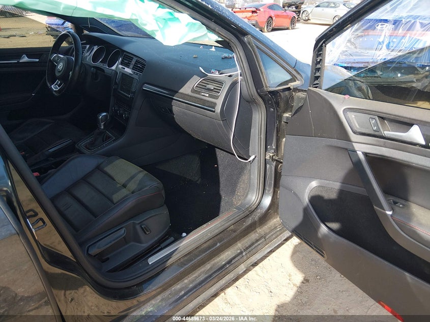 2016 Volkswagen Golf Gti Autobahn W/Performance Package 4-Door