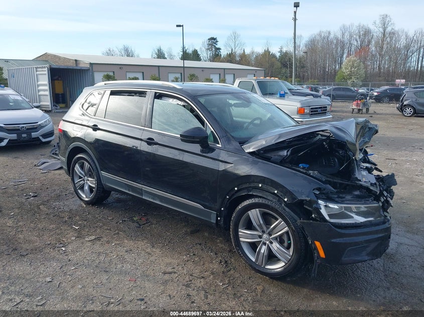 2021 Volkswagen Tiguan 2.0T Se/2.0T Se R-Line Black/2.0T Sel