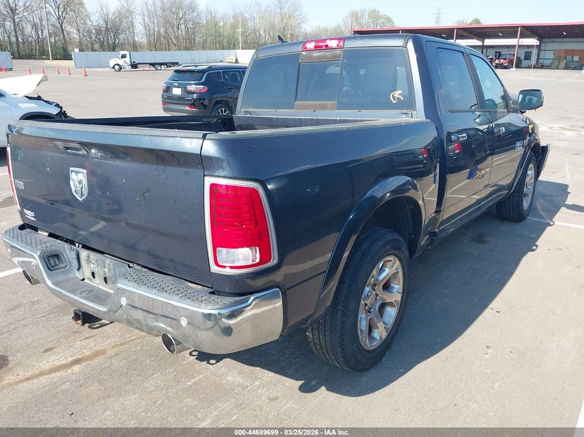 2017 Ram 1500 Laramie 4X2 5'7 Box