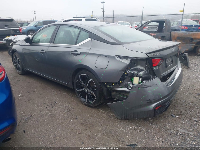 2023 Nissan Altima Sr Fwd