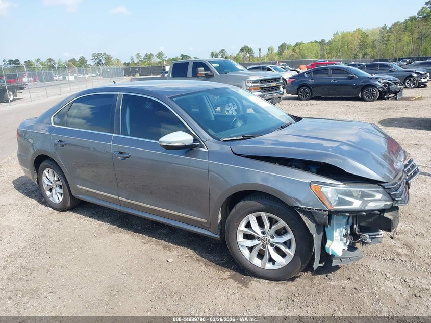 2017 Volkswagen Passat 1.8T S