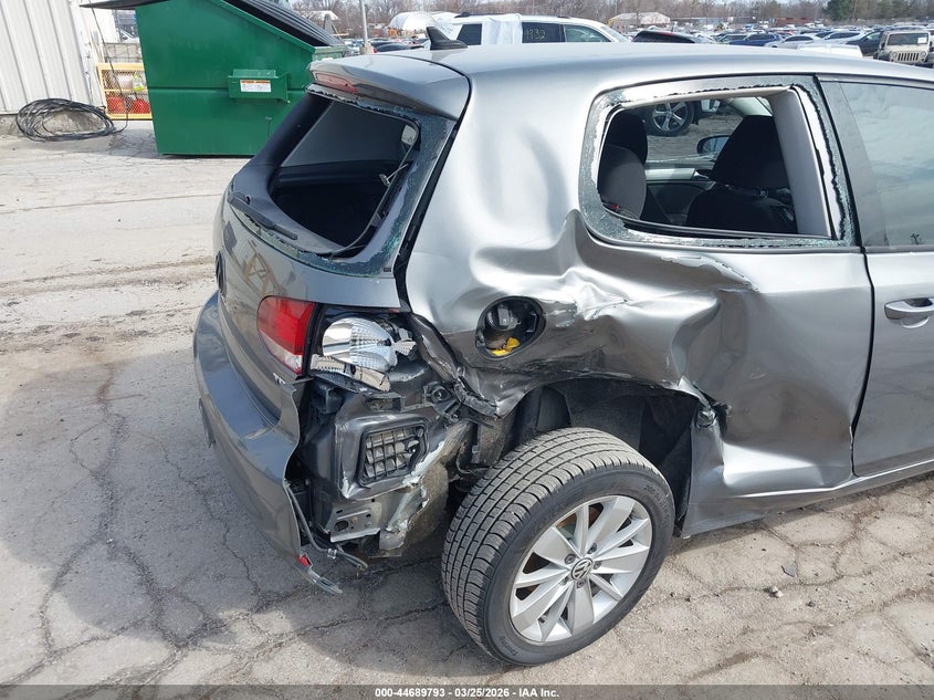 2011 Volkswagen Golf Tdi 2-Door VIN: WVWMM7AJ5BW307024 Lot: 44689793