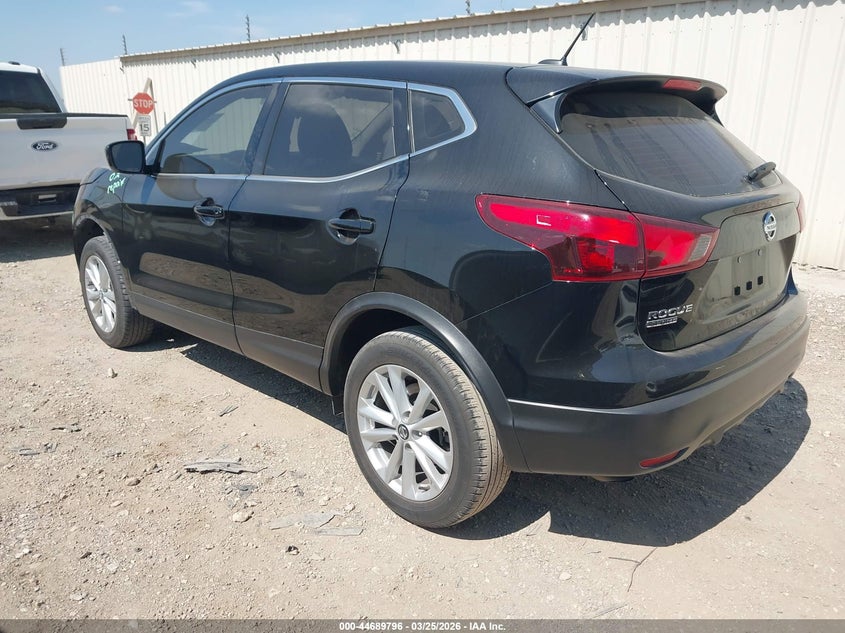 2019 Nissan Rogue Sport S