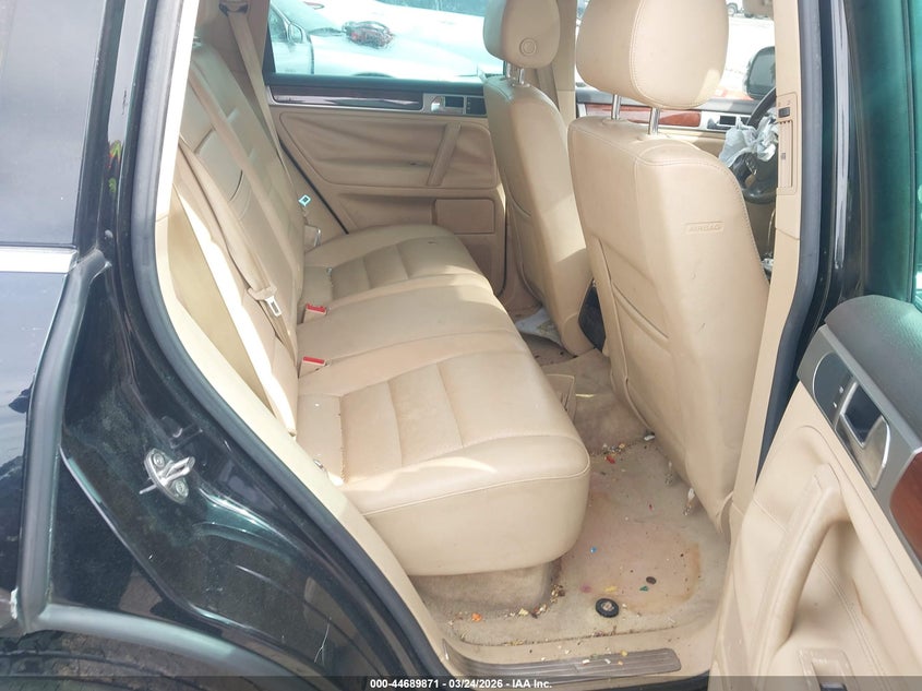 2004 Volkswagen Touareg V6 VIN: WVGBC77L24D073390 Lot: 44689871