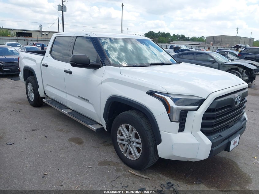 2022 TOYOTA TUNDRA  (VIN: 5TFLA5AB1NX001793)