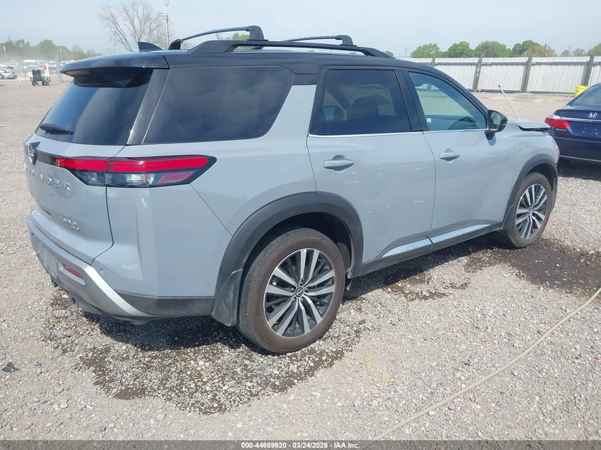 2025 Nissan Pathfinder Platinum 4Wd