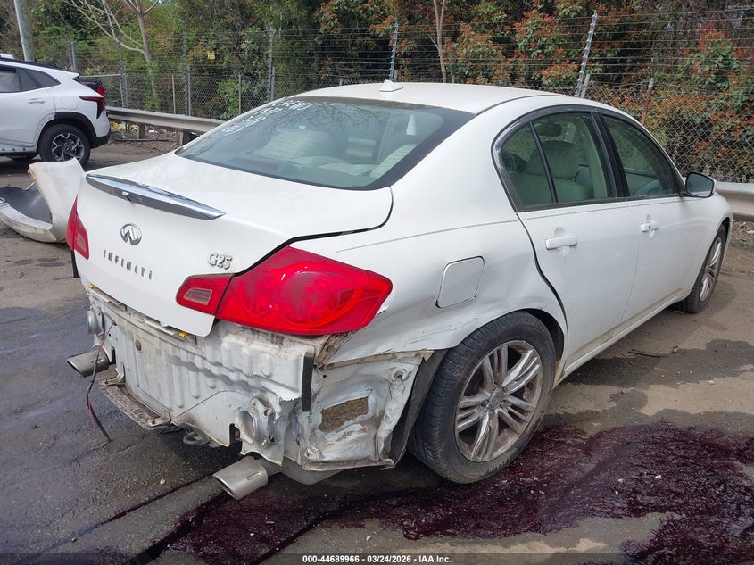 2011 Infiniti G25 Journey