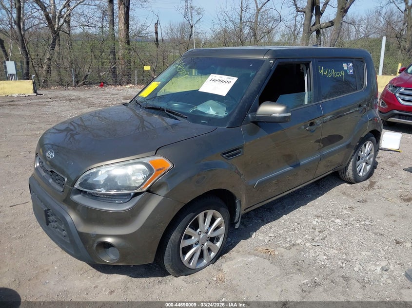2013 Kia Soul +