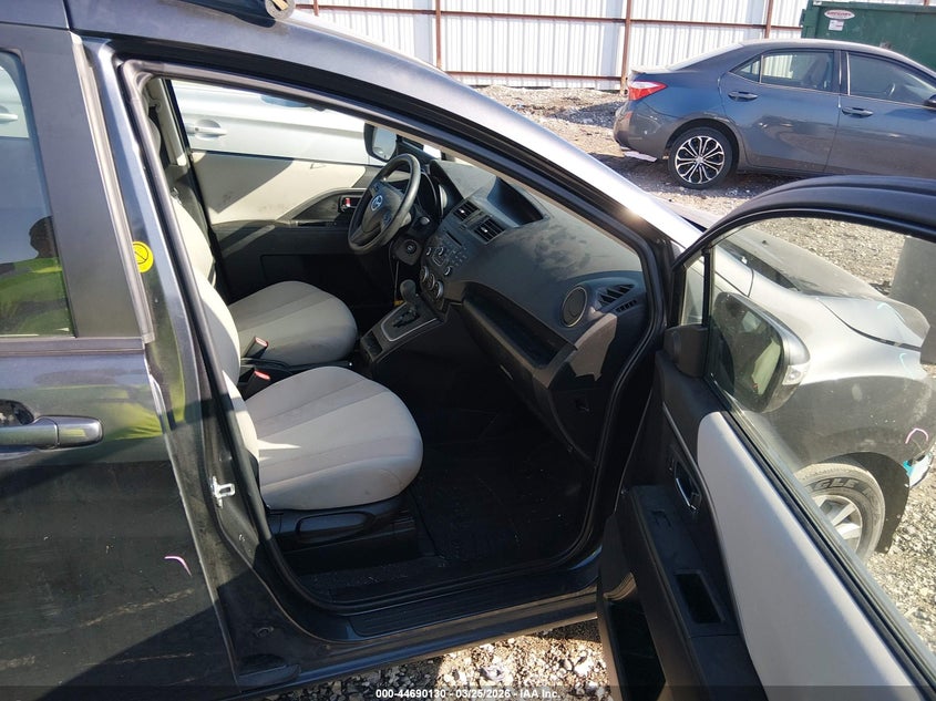 2015 Mazda Mazda5 Sport
