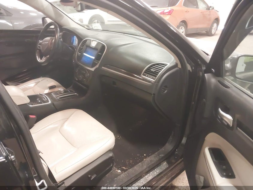 2018 Chrysler 300 Limited Awd