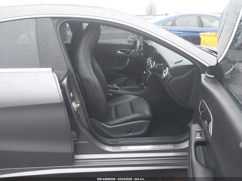 2014 Mercedes-Benz Cla 250