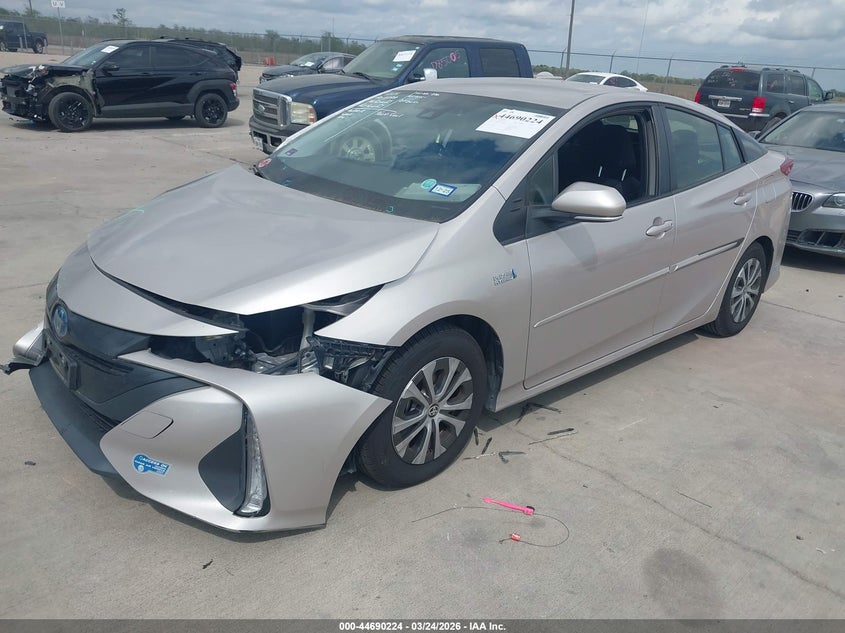 VIN JTDKAMFP4M3195493 2021 TOYOTA PRIUS PRIME LE