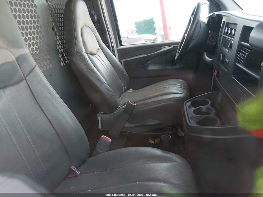 2010 Chevrolet Express 2500 Work Van
