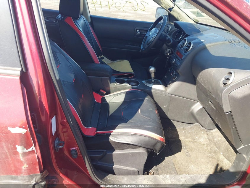 2009 NISSAN ROGUE auction photo 5