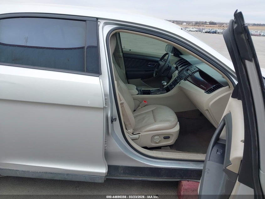 2011 Ford Taurus Sel