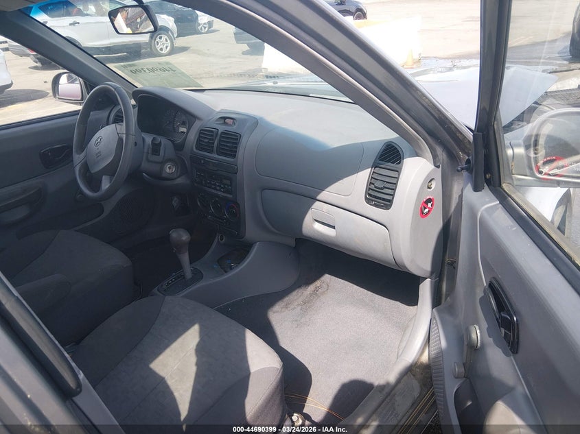 2003 Hyundai Accent Gl